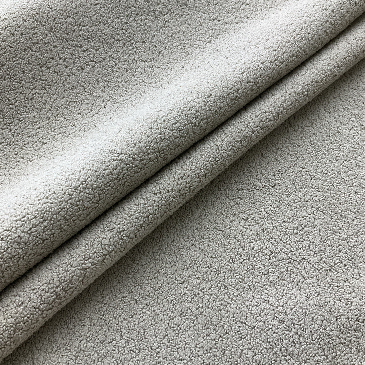 An application scenario or product detail of microfiber by the yard - Image 3