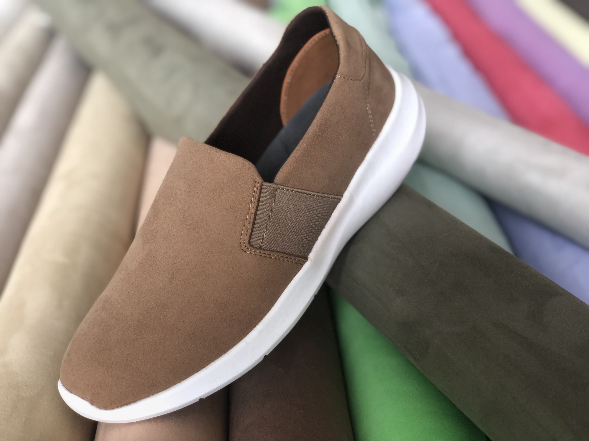 An application scenario or product detail of microfiber suede material - Image 16