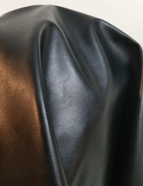 An application scenario or product detail of nappa leather material - Image 16