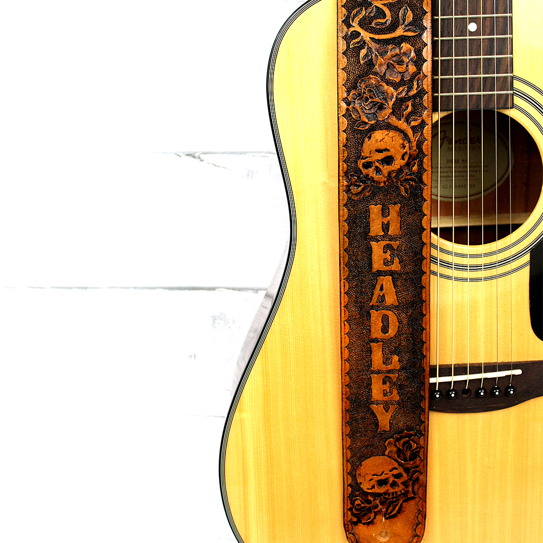 An application scenario or product detail of personalized custom leather guitar straps - Image 7
