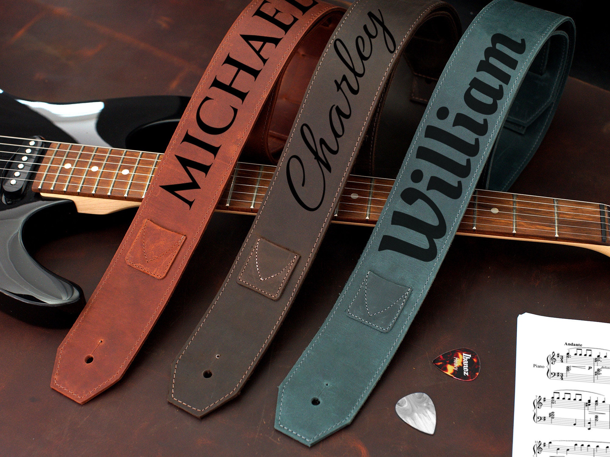 An application scenario or product detail of personalized custom leather guitar straps - Image 18