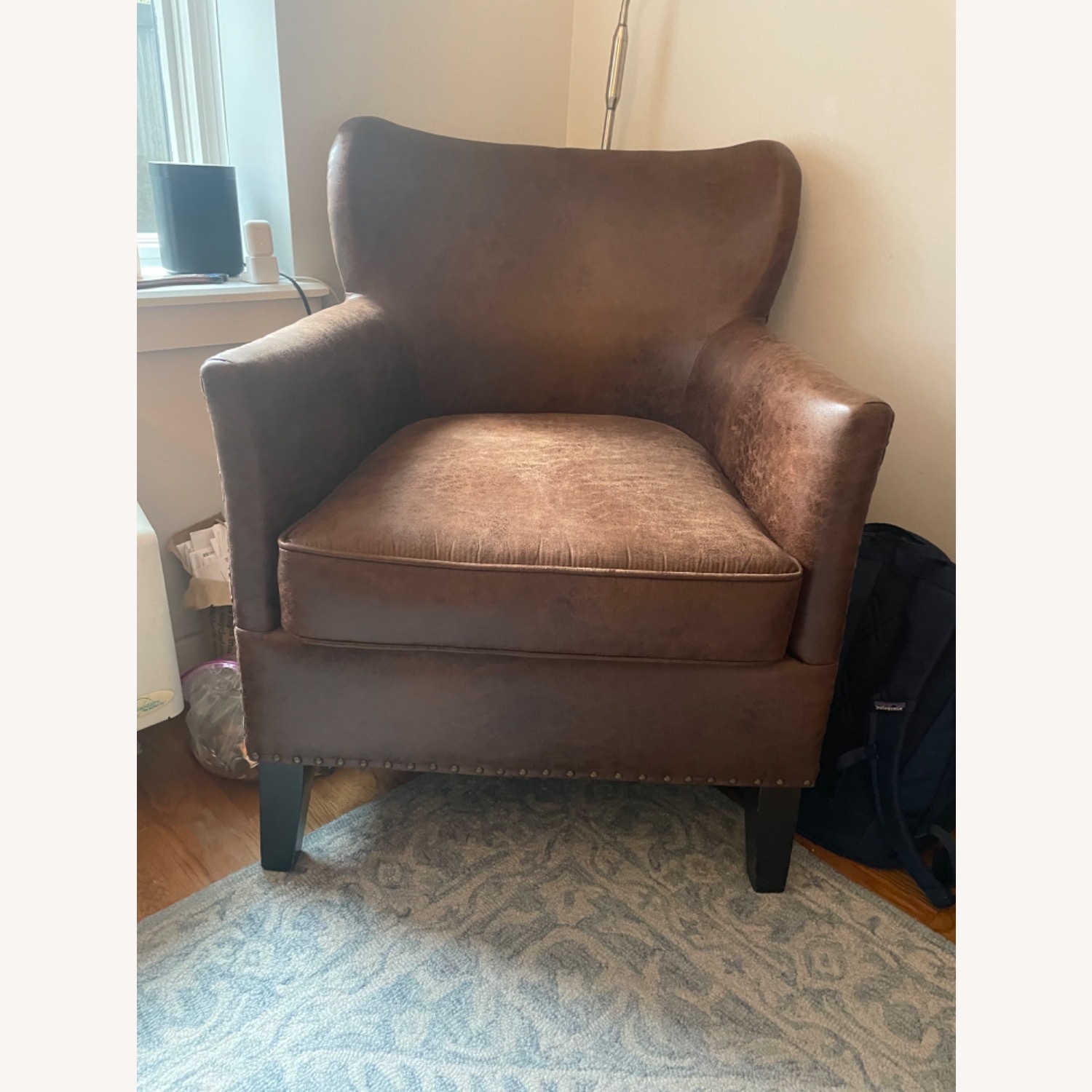 An application scenario or product detail of pier one imports leather chair - Image 2