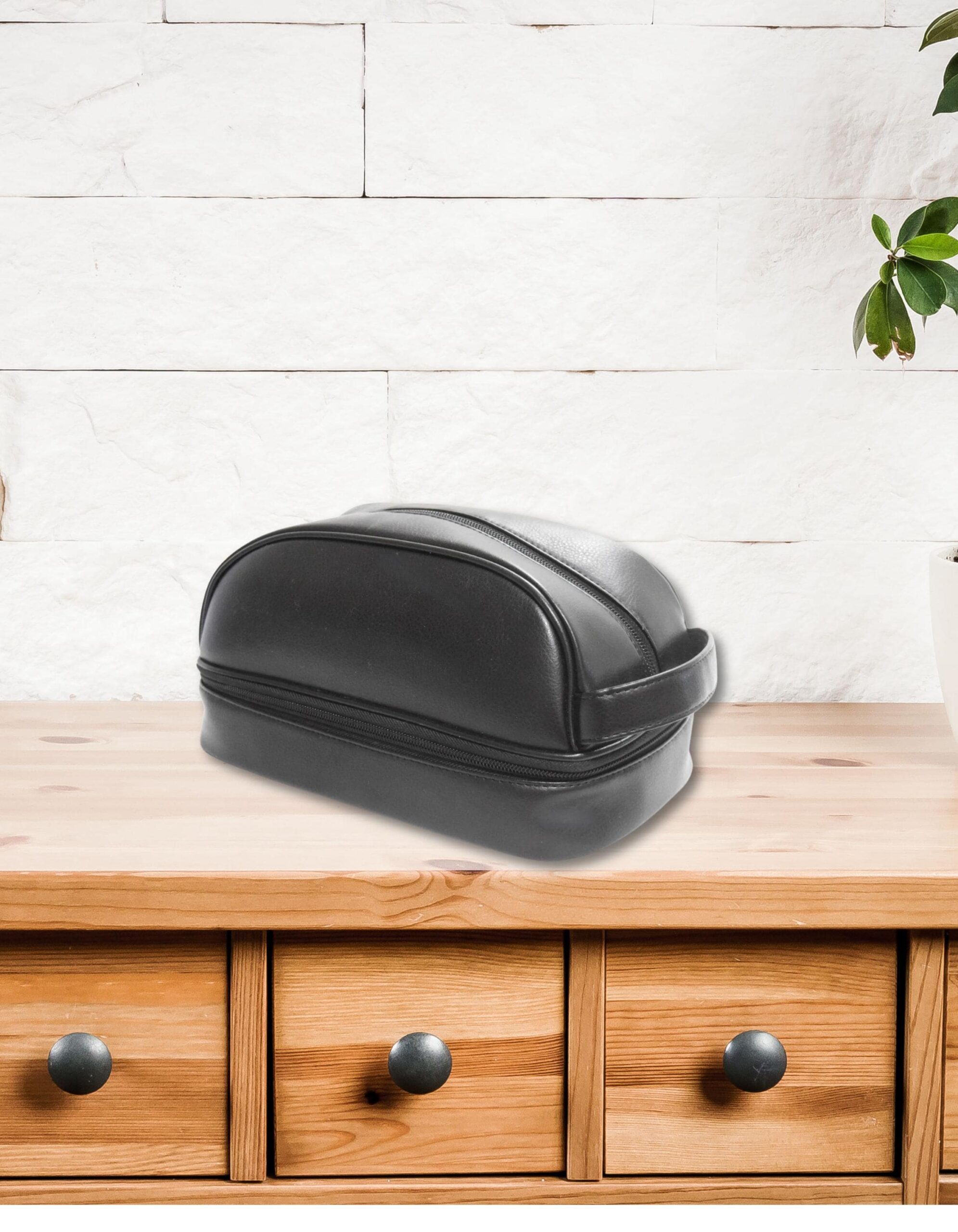 An application scenario or product detail of polyurethane purse - Image 15