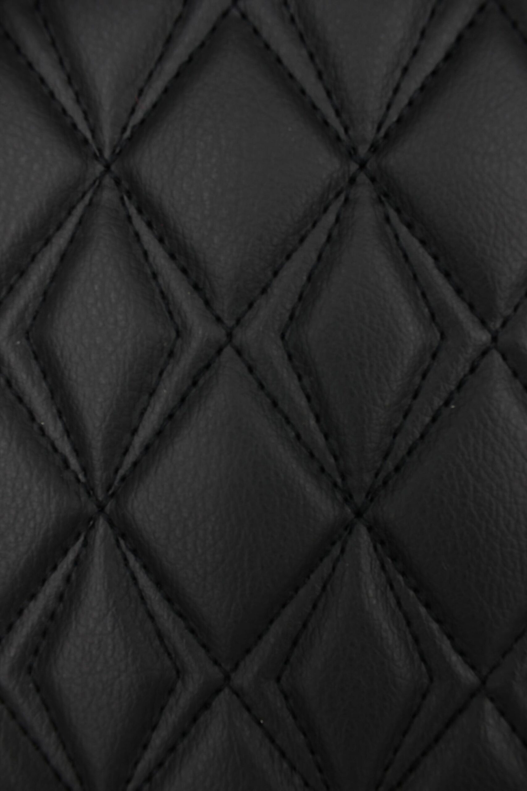An application scenario or product detail of quilted leather fabric - Image 17