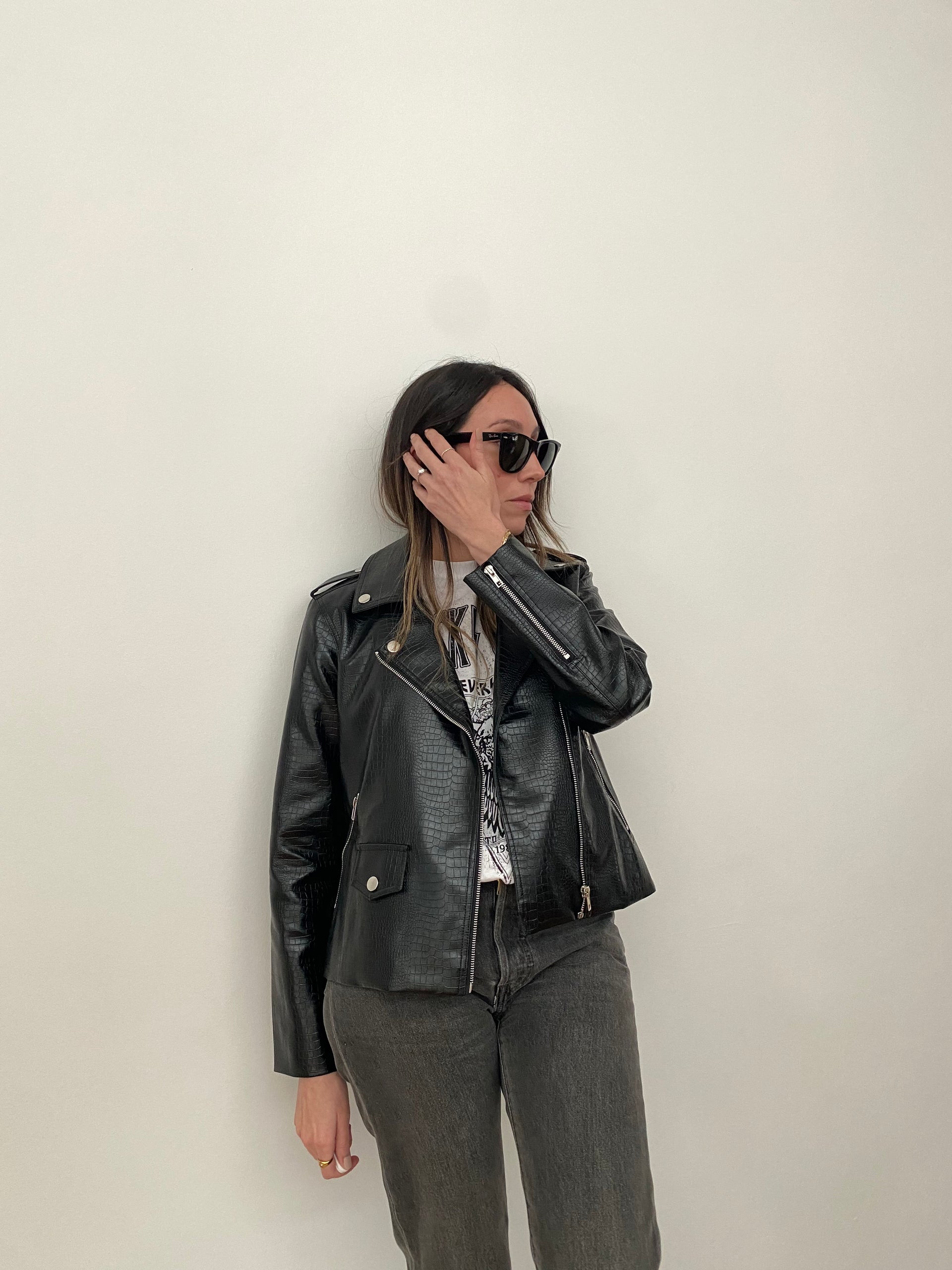 Featured image for the rebel soul leather company guide