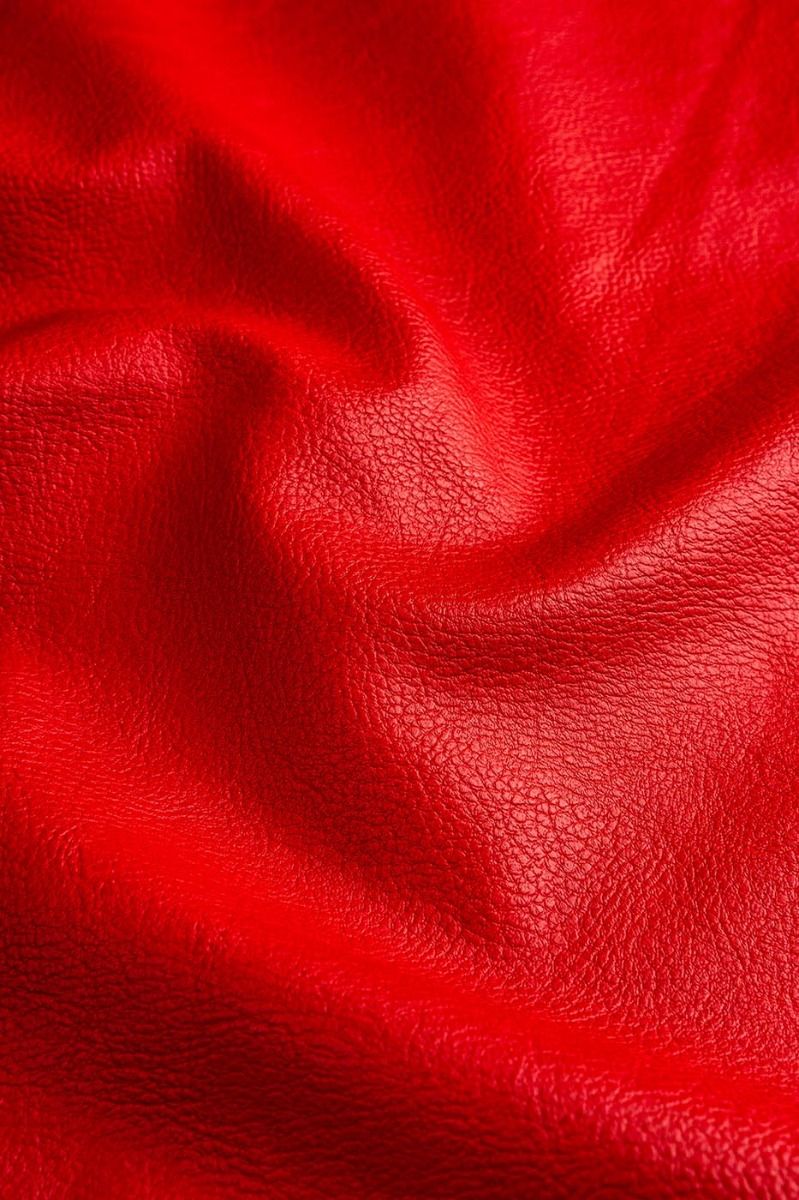 An application scenario or product detail of red fake leather fabric - Image 18