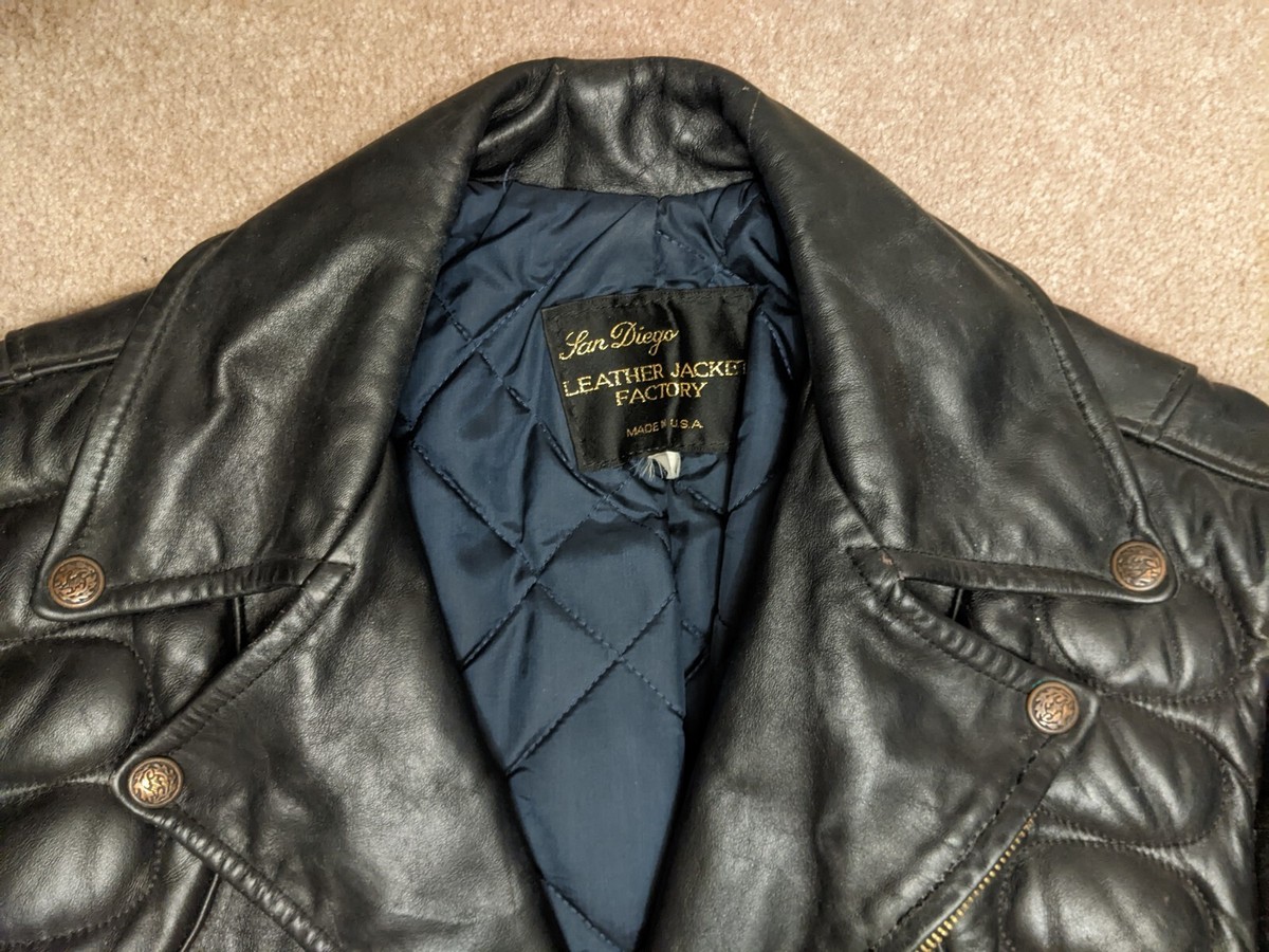 An application scenario or product detail of san diego leather jacket factory - Image 10