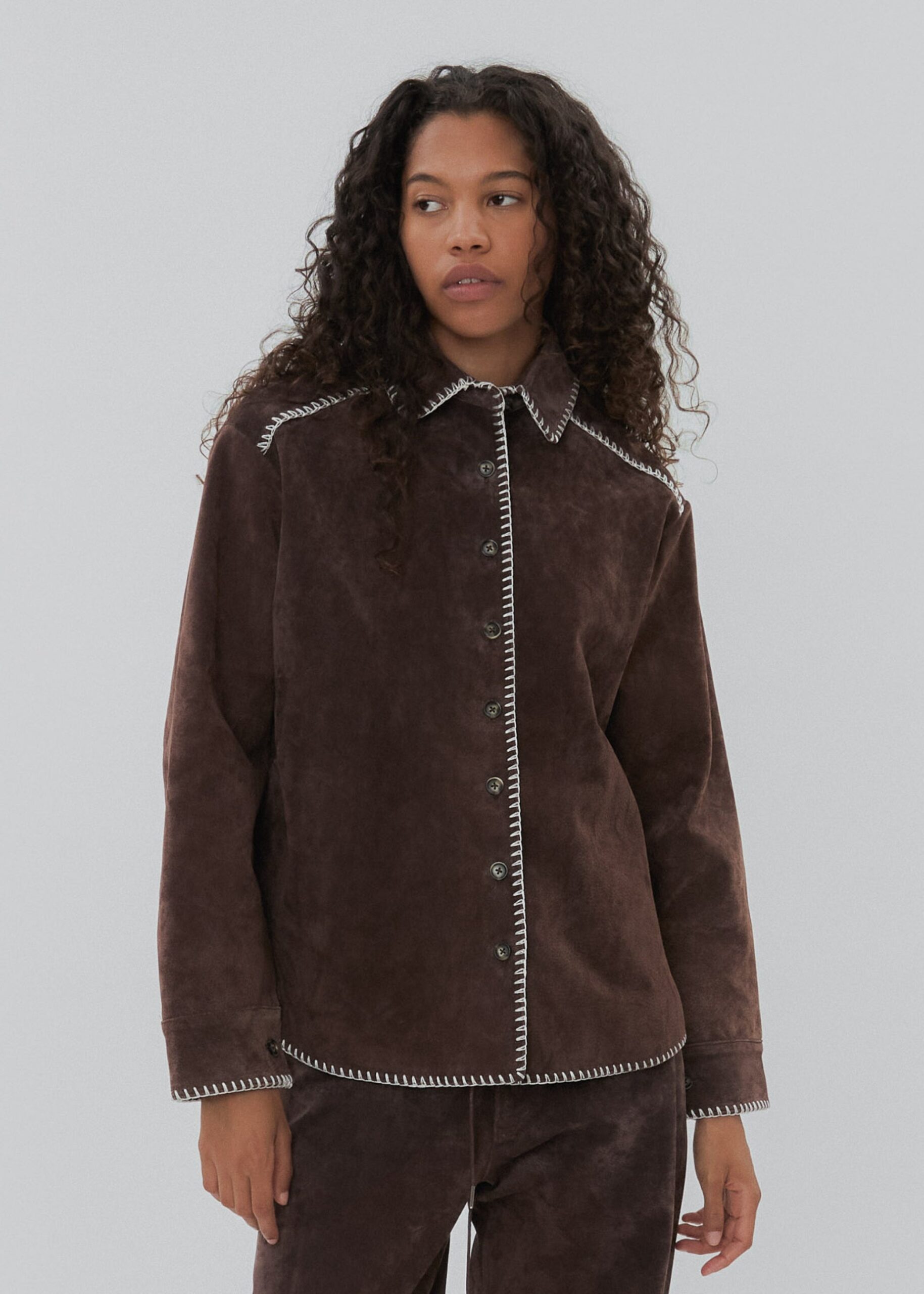 An application scenario or product detail of shirt suede - Image 19