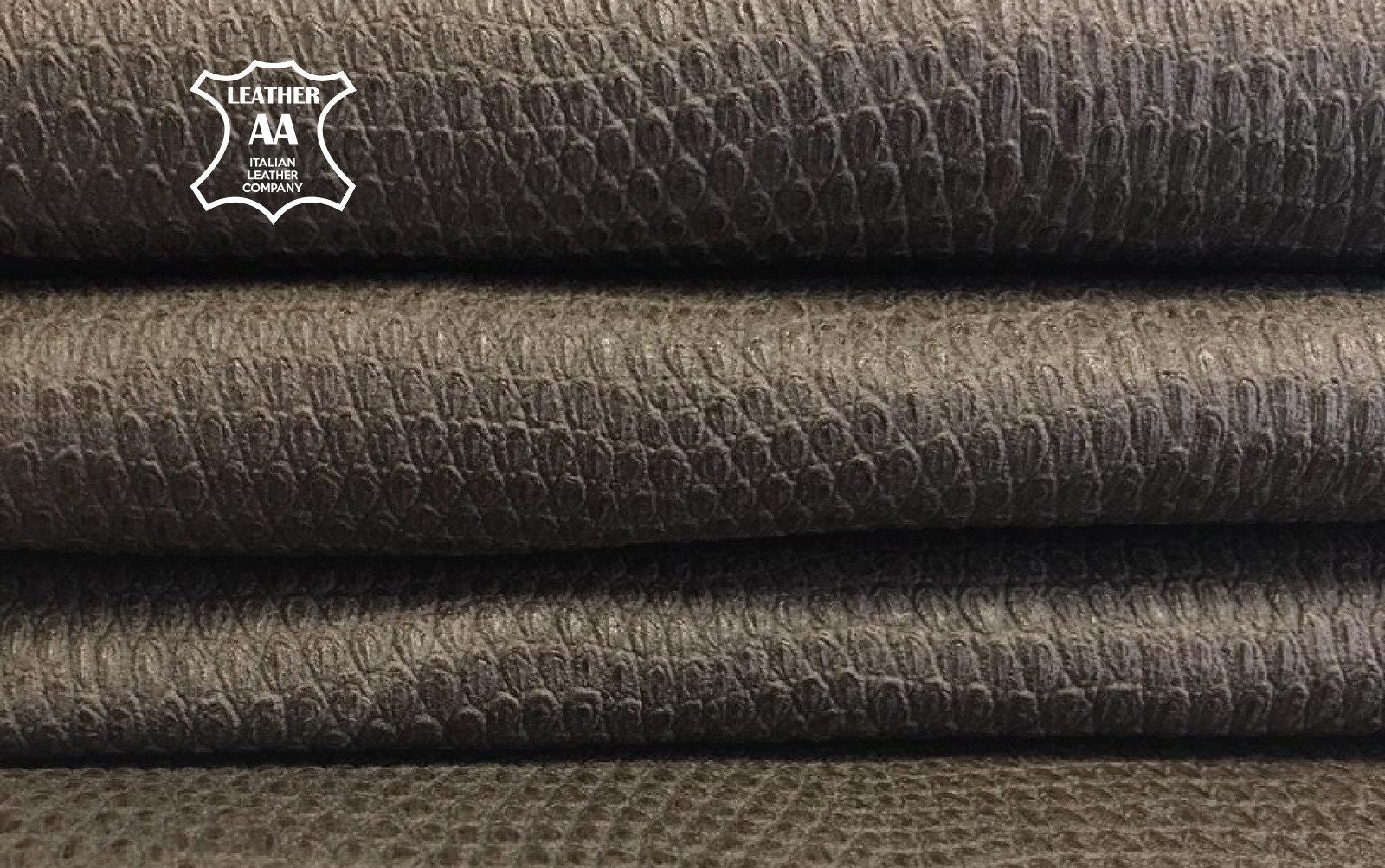 An application scenario or product detail of stretchable leather - Image 13