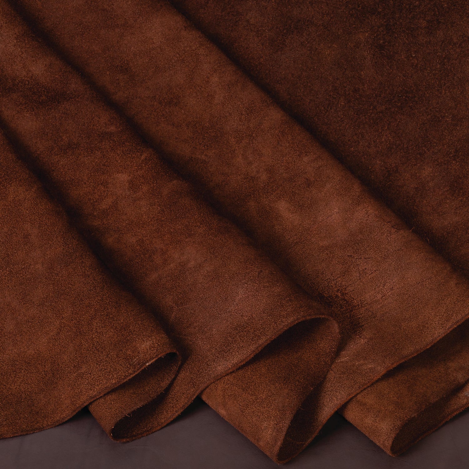 An application scenario or product detail of sweade leather - Image 21