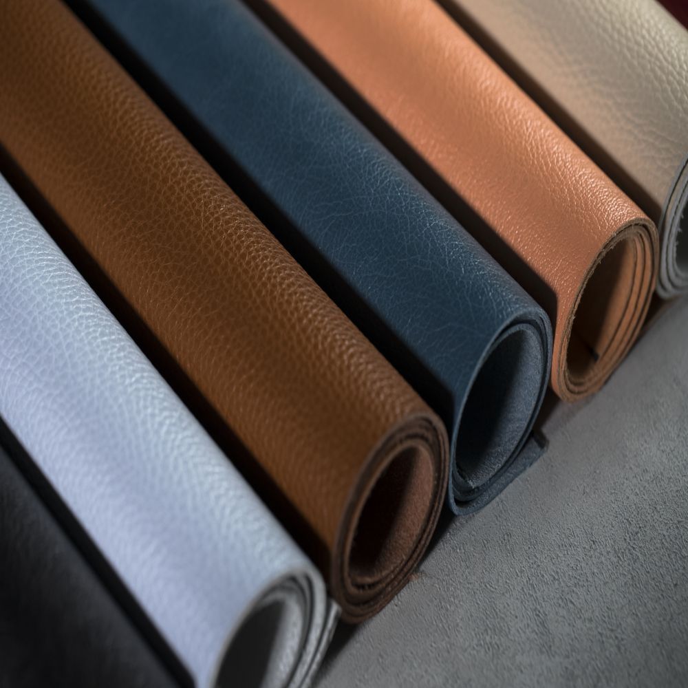 An application scenario or product detail of synthetic leather - Image 11