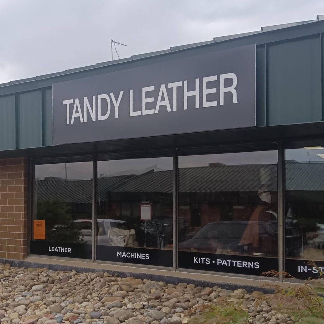 An application scenario or product detail of tandy leather factory locations - Image 17