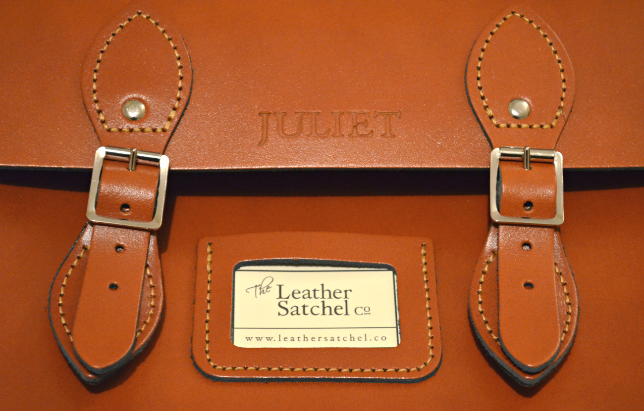 An application scenario or product detail of the leather satchel company - Image 15