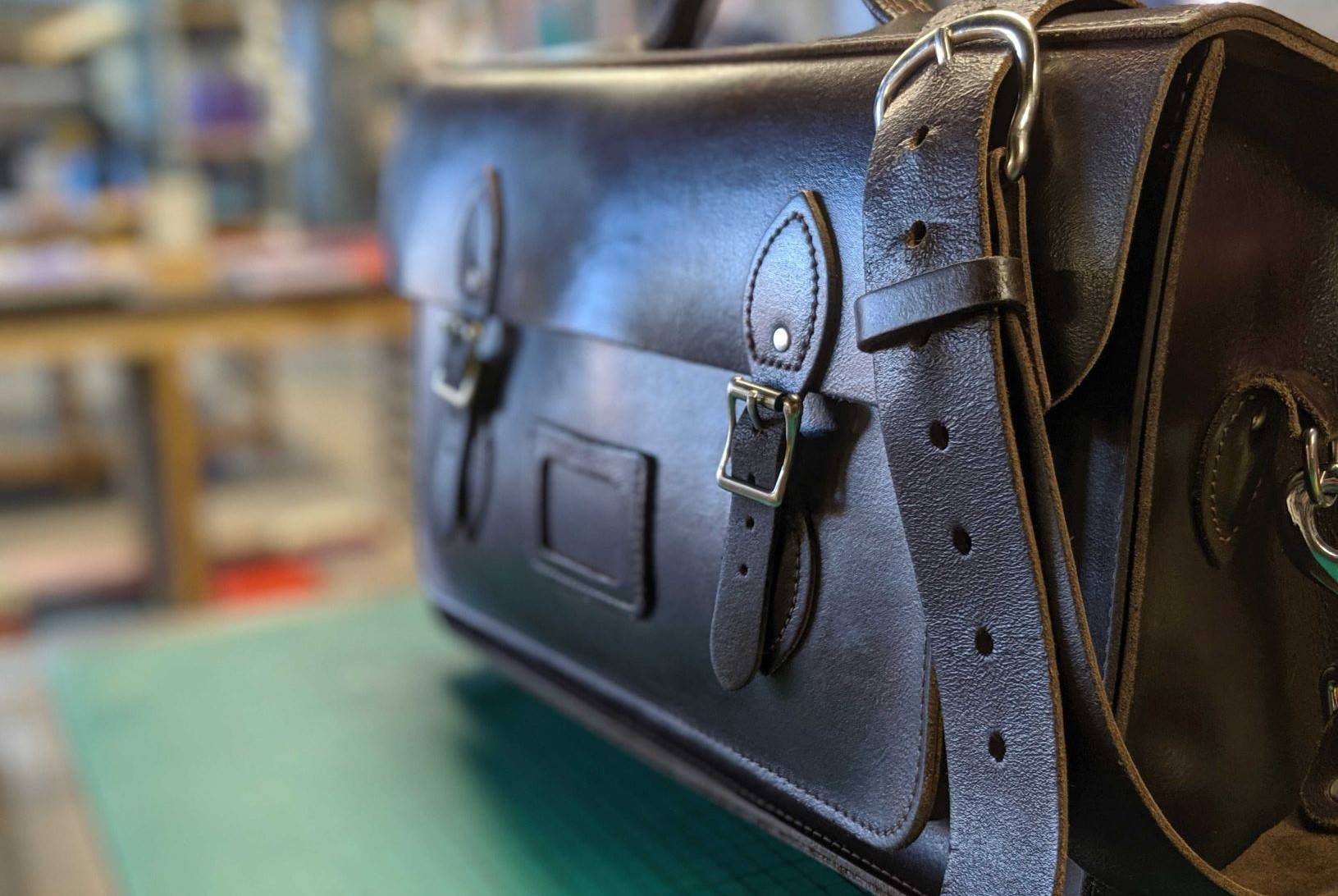 An application scenario or product detail of the leather satchel company - Image 17