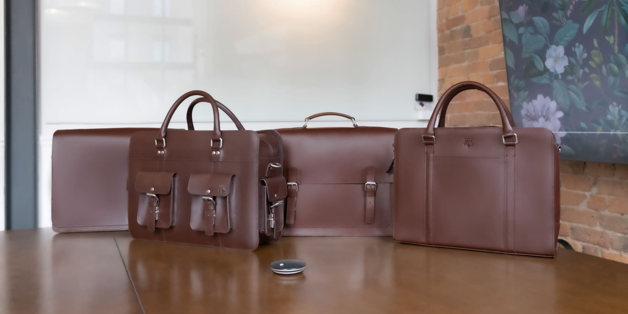 An application scenario or product detail of the real leather company - Image 10