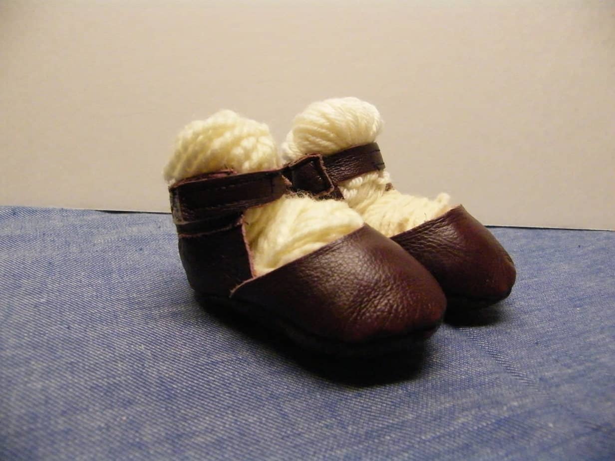 An application scenario or product detail of things to make out of leather - Image 21