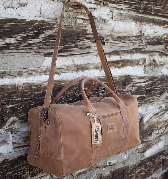 An application scenario or product detail of uc leather company - Image 19