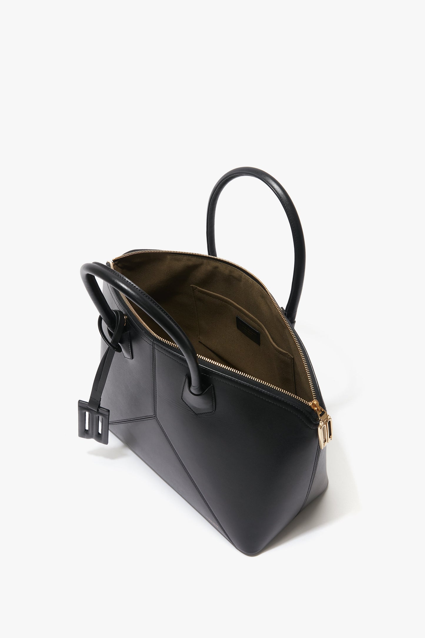 An application scenario or product detail of victoria leather company handbags - Image 13