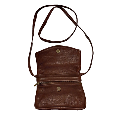 An application scenario or product detail of victoria leather company purses - Image 15