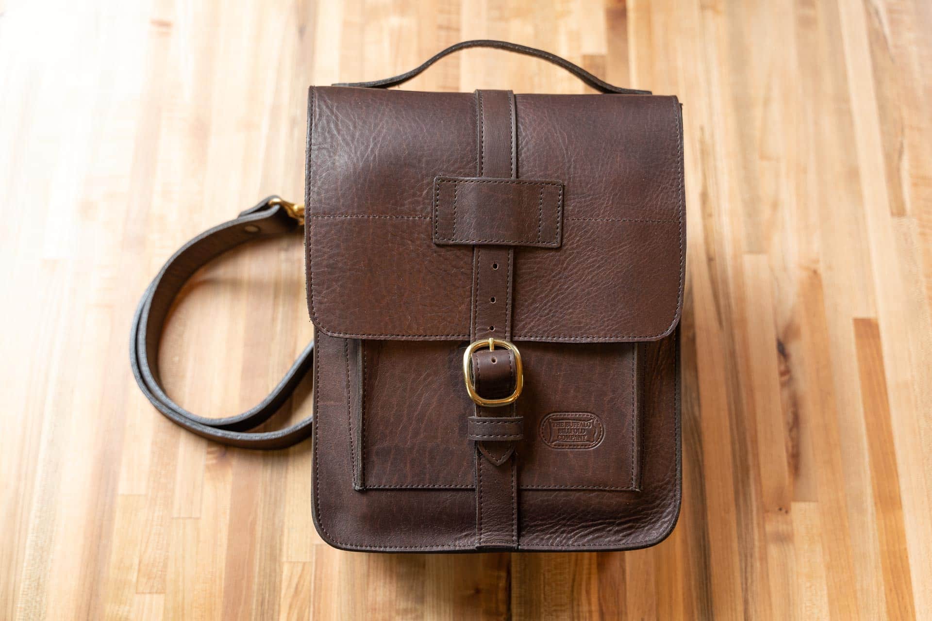 An application scenario or product detail of wholesale leather - Image 10