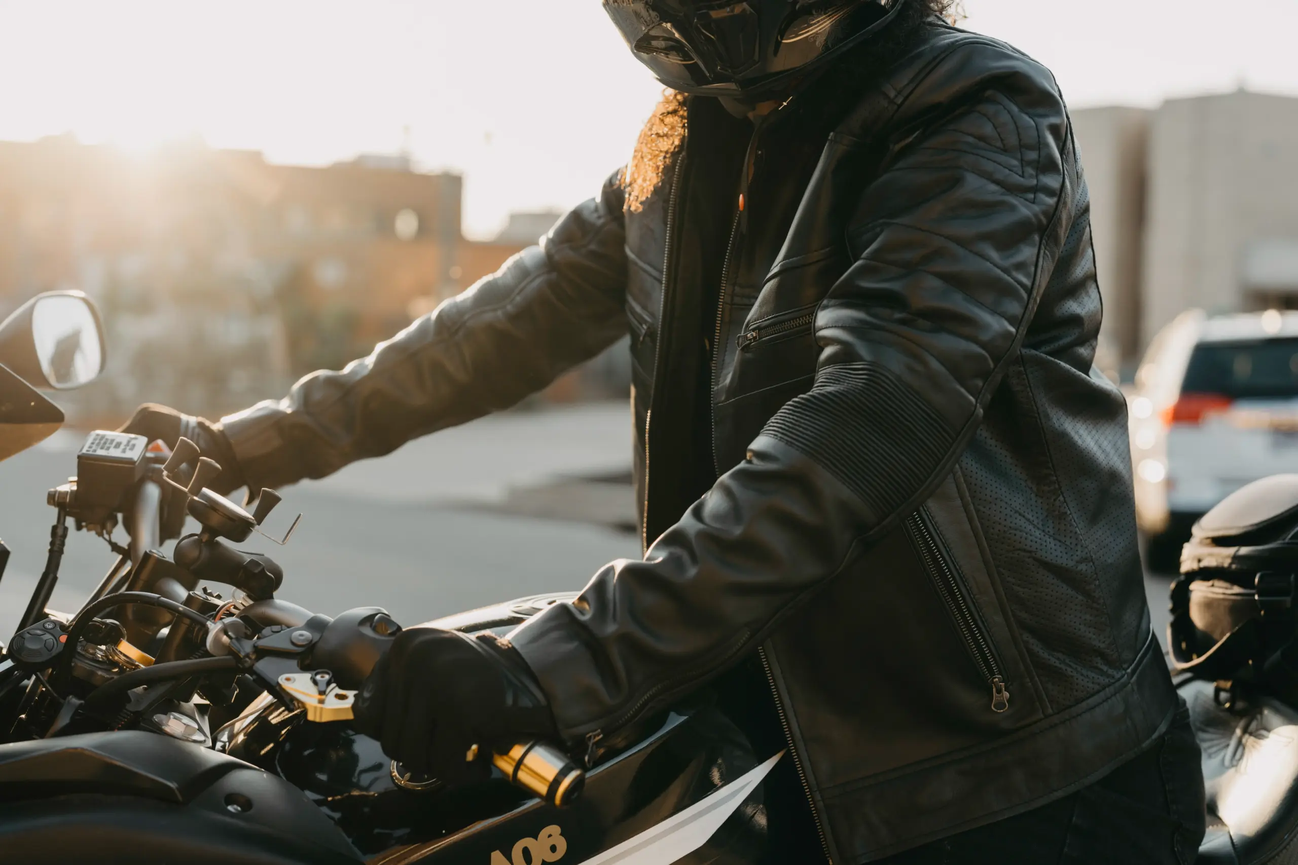 An application scenario or product detail of wholesale leather clothing - Image 8