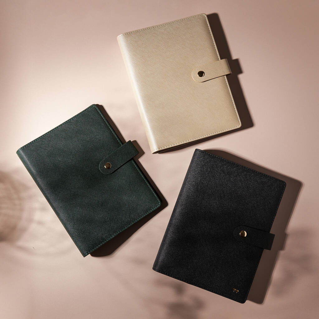 An application scenario or product detail of wholesale leather journals - Image 8