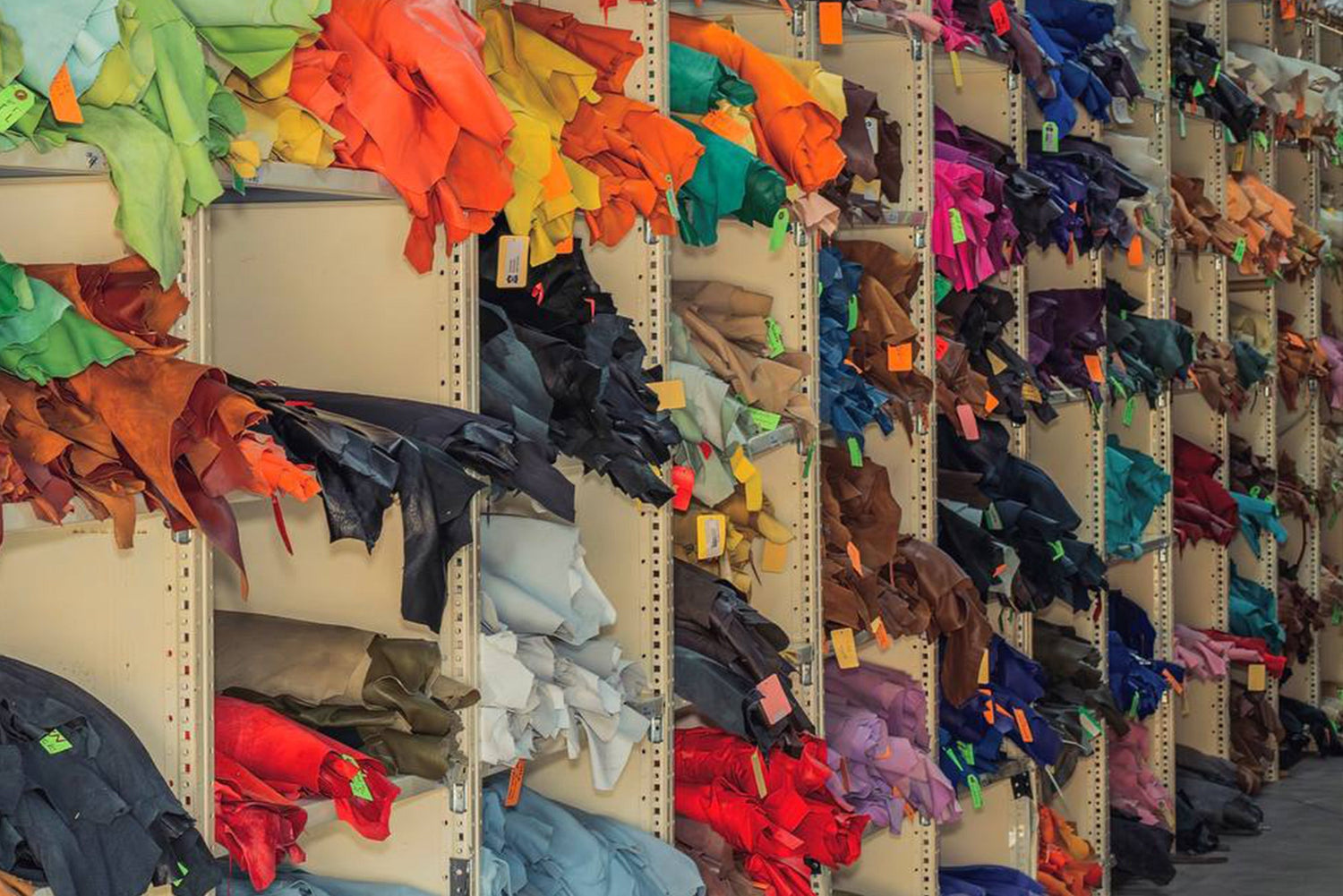 An application scenario or product detail of wholesale leather skins - Image 22