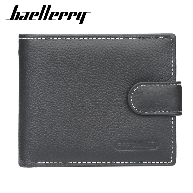 An application scenario or product detail of wholesale leather wallets - Image 22