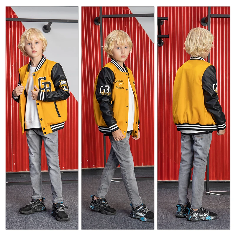 An application scenario or product detail of wholesale varsity jackets with leather sleeves - Image 17