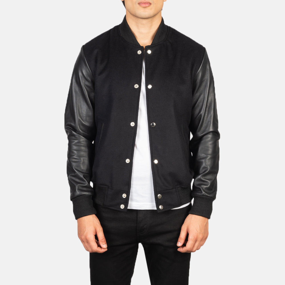 An application scenario or product detail of wholesale varsity jackets with leather sleeves - Image 19