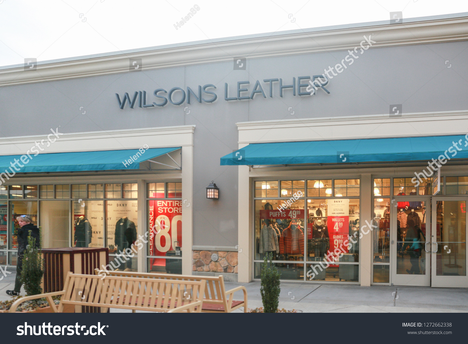 Featured image for the wilson leather factory outlet guide