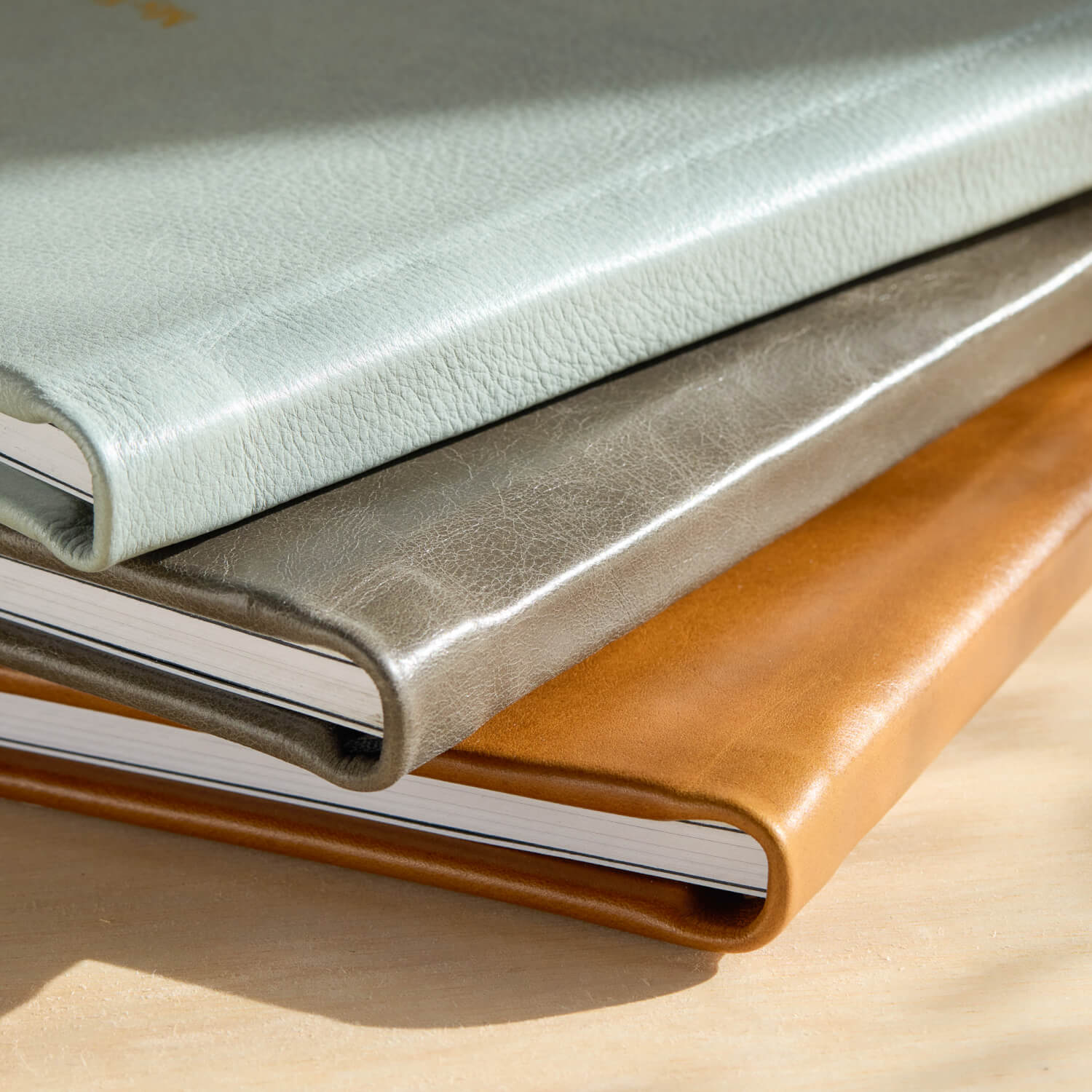 custom leather photo albums Material