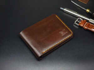 bellicose leather company Material