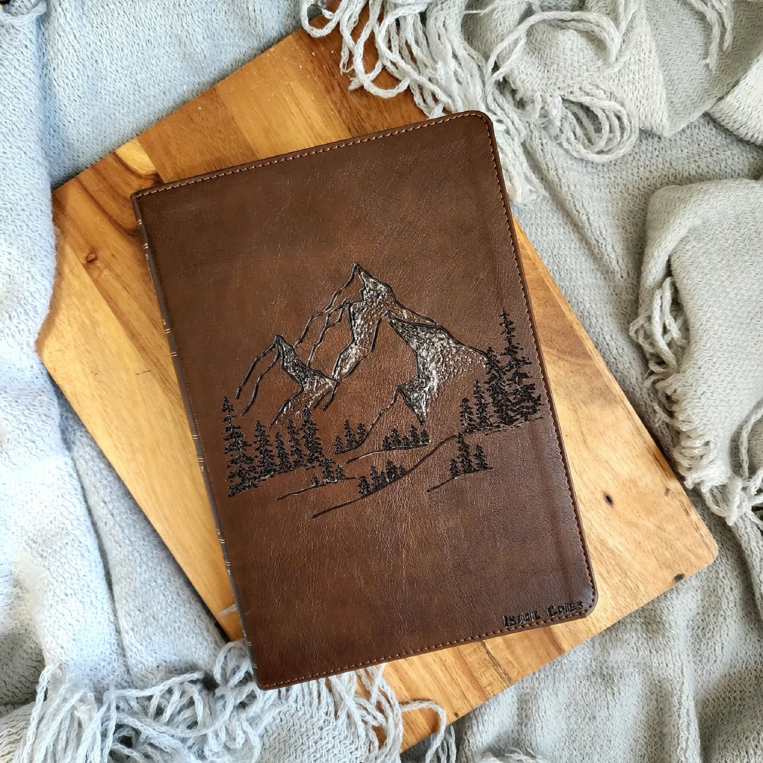 custom leather bibles