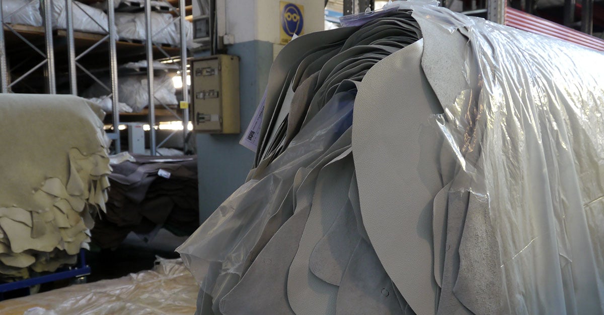 leather tanning solution