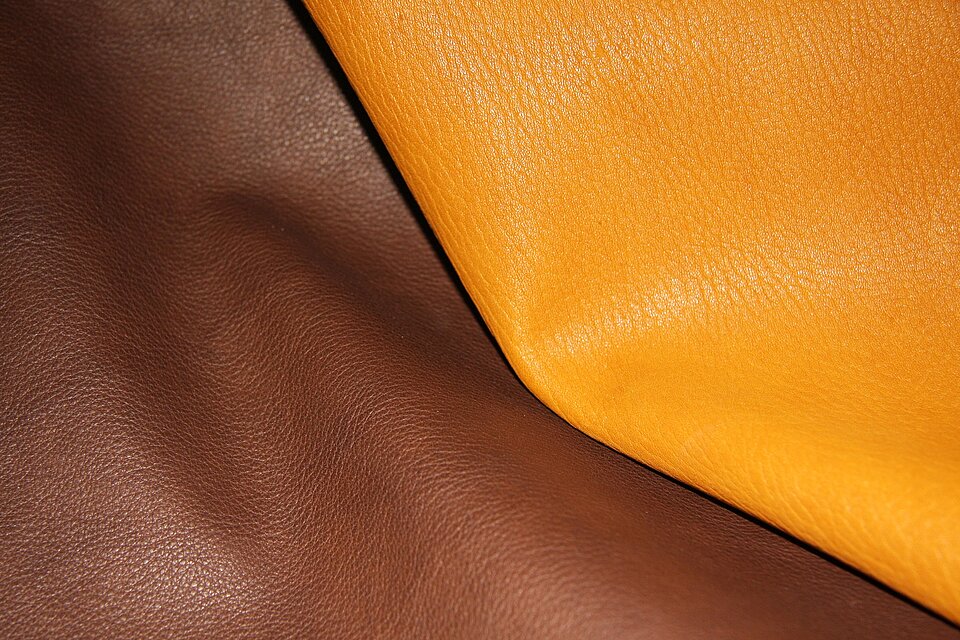 leather tanning solution