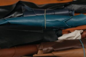 lyons leather company Material