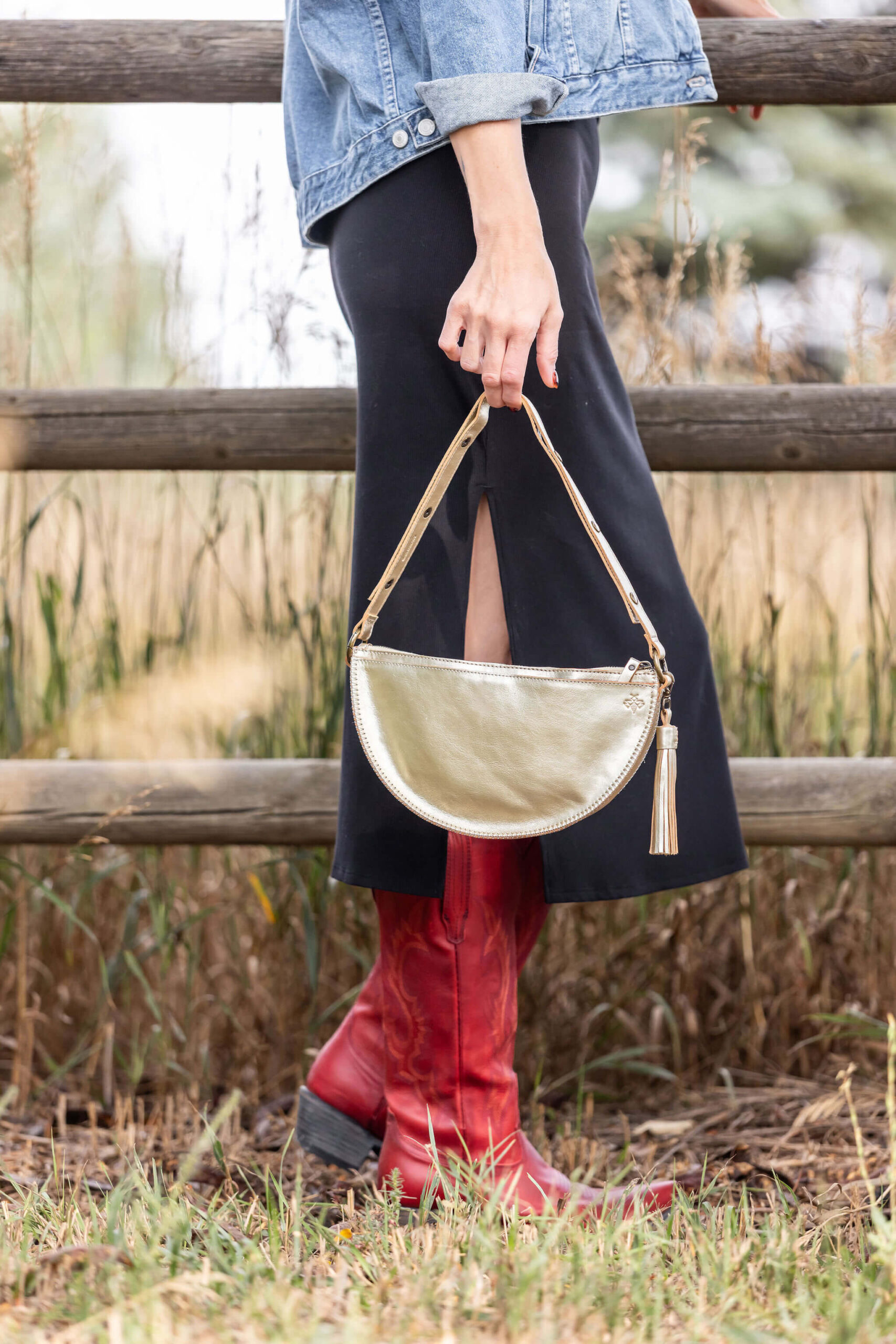 lyons leather company